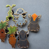 Set of 6 pins